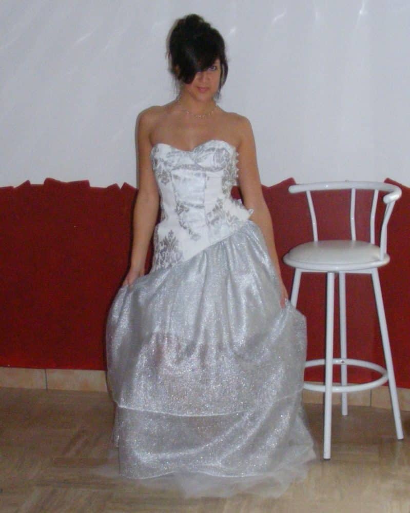 creation robe de mariee avec bustier et tulle en surjupe - Confection & création - Quimper Brest