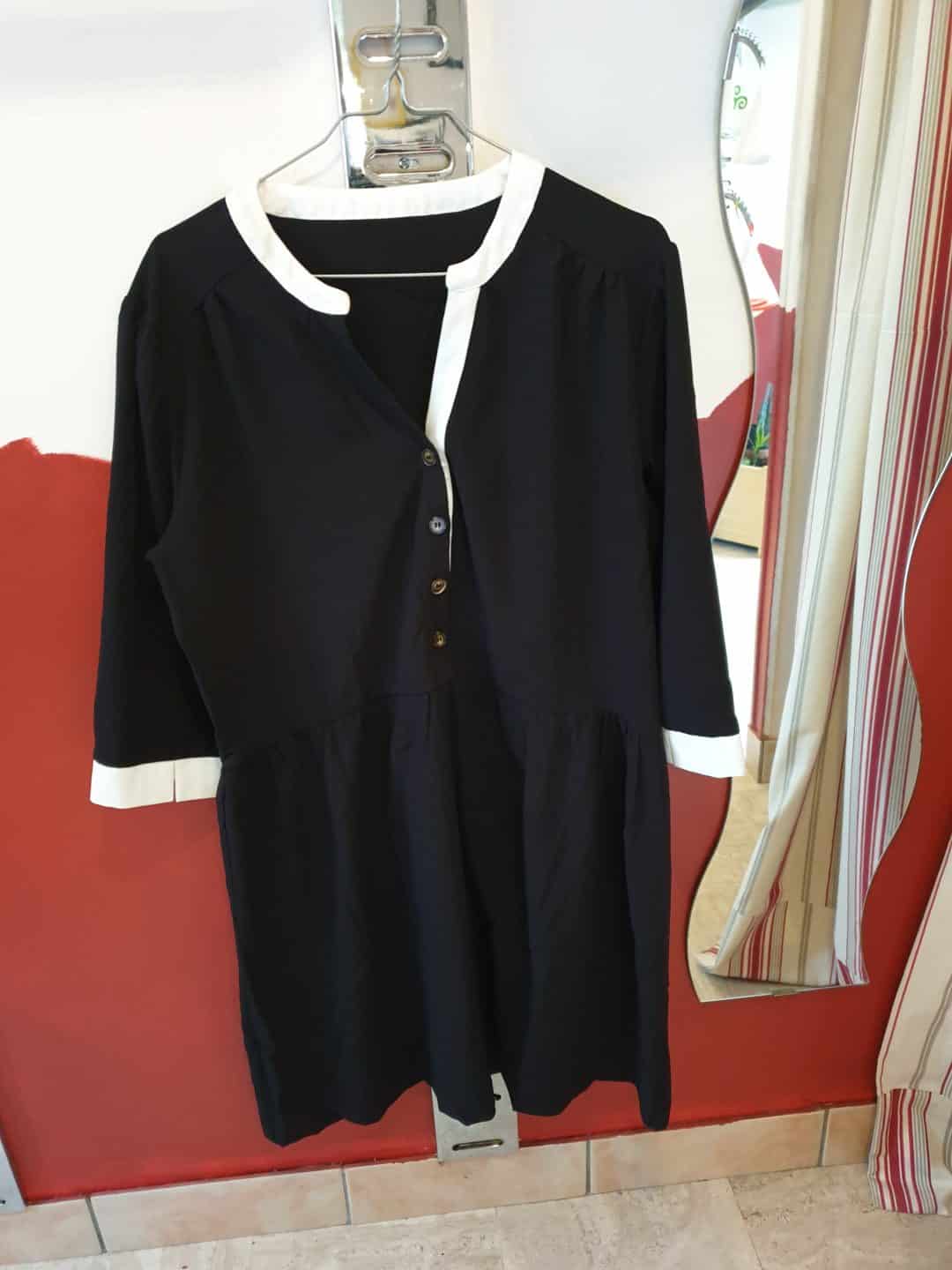 retouche robe noire relookee - Retouche robe noire relookée - Quimper Brest